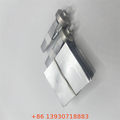 High-Precision Bag-on-Valve Lubricant Dispensers for Automotive Maintenance with Targeted and Non-Clogging Application.