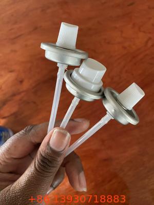 دریچه اسپری هواپیمایی برف 4 سوراخ ضد نشت و عامل نوزل اثر زمستانی سنگین برای اسپری تزئینی