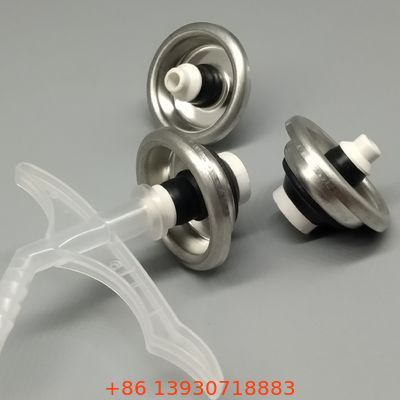 دریچه اسپری فوم PU انعطاف پذیر و با دمای پایدار برای تمام فصل های ساخت و ساز با عملکرد قابل اعتماد در شرایط سرد