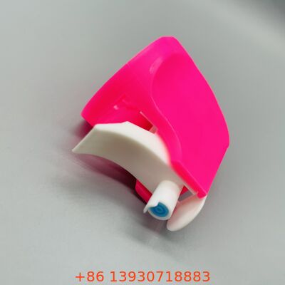درب اسپری ماشه‌ای برای قوطی‌های آئروسل با طراحی ماشه ارگونومیک، نازل قابل تنظیم و لوله اکستنشن