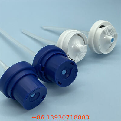 یک شات آروسول با یک شات اسپری برای تمرکز خودرو و ضد باکتری