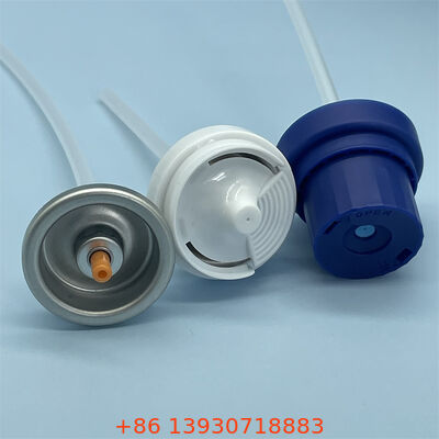 یک شات آروسول با یک شات اسپری برای تمرکز خودرو و ضد باکتری