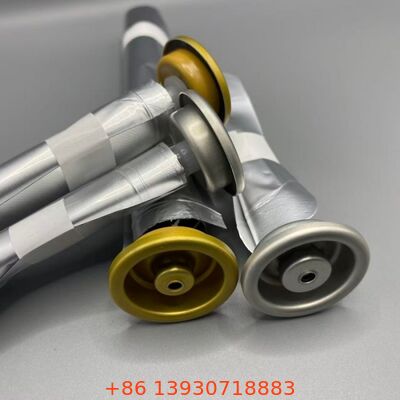 کیسه آئروسل زن روی شیر برای لوسیون ها و اسپری های بهداشتی و مراقبت های شخصی